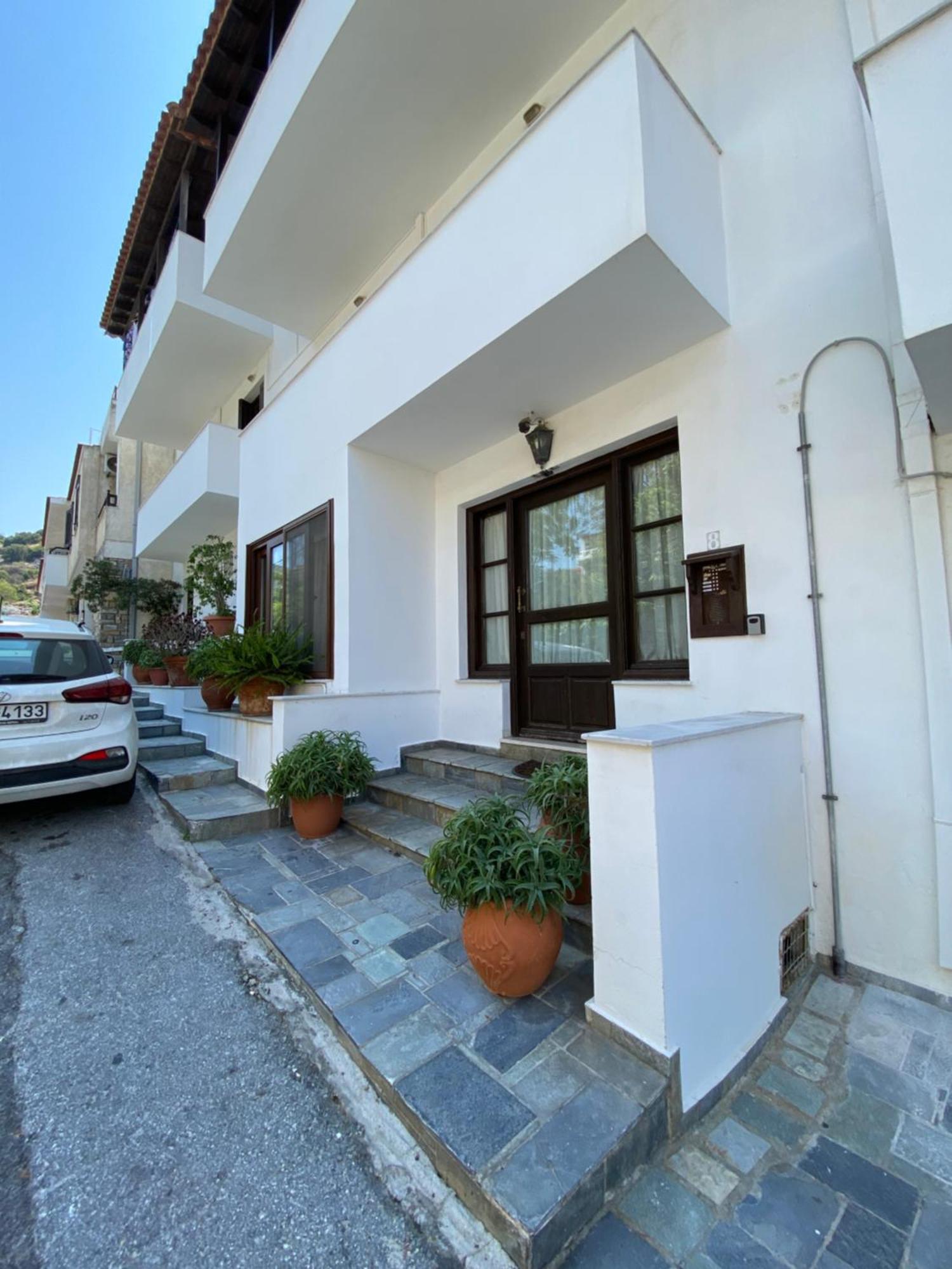 Apellou Apartments Samos Town Exterior photo